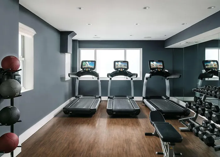 Nautilus Sonesta Miami Beach