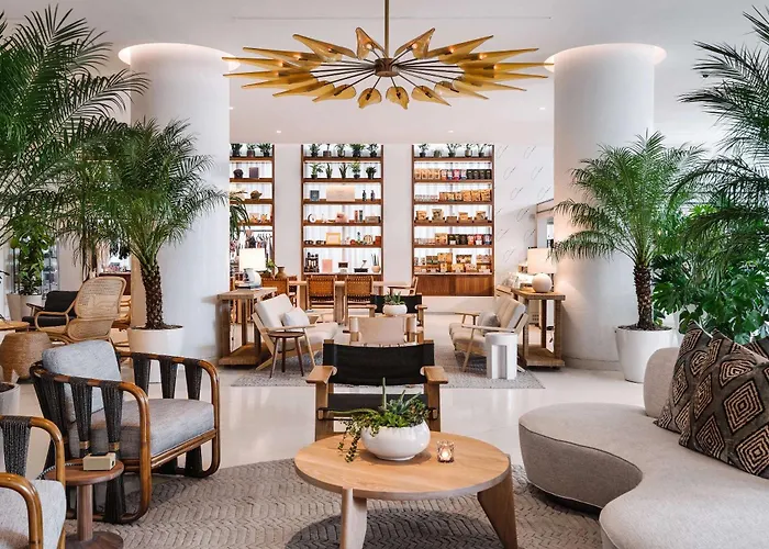 Nautilus Sonesta Miami Beach